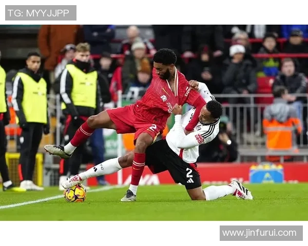 中超赛场惊现大逆转利物浦狂胜拜仁引发热议与分析